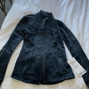 New with tags never been worn lululemon zip up